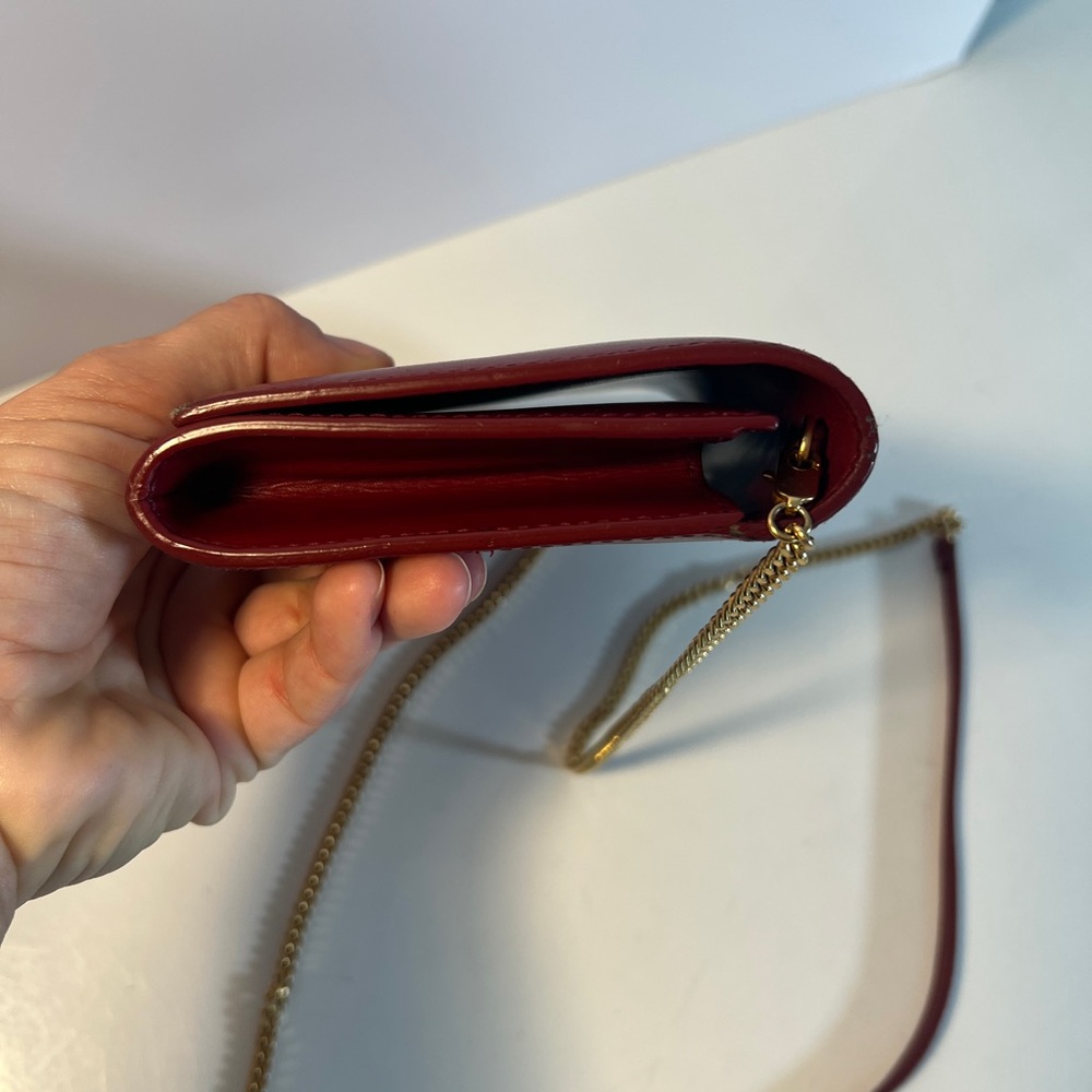 Saint Laurent Paris Red Wallet on chain - Picture 6 of 12